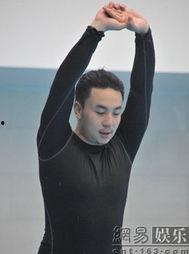 寺小龙个人资料,从演艺新星到实力派演员的成长之路